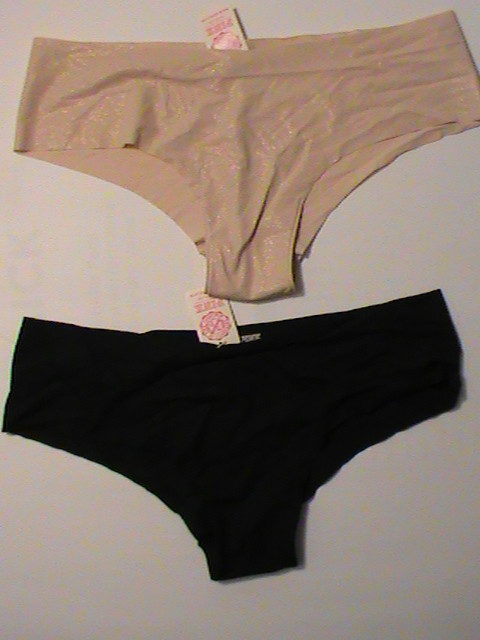 Lot 2 no-show hiphugger panties M low black tan metallic VS PINK Victoria’s NWT