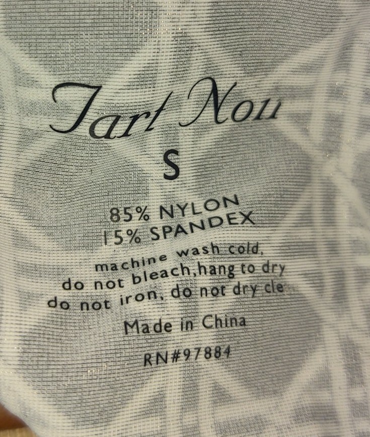 New! TART NOIR Women’s Sz Small Seamless Invisible Hi-Rise Black/White Panties