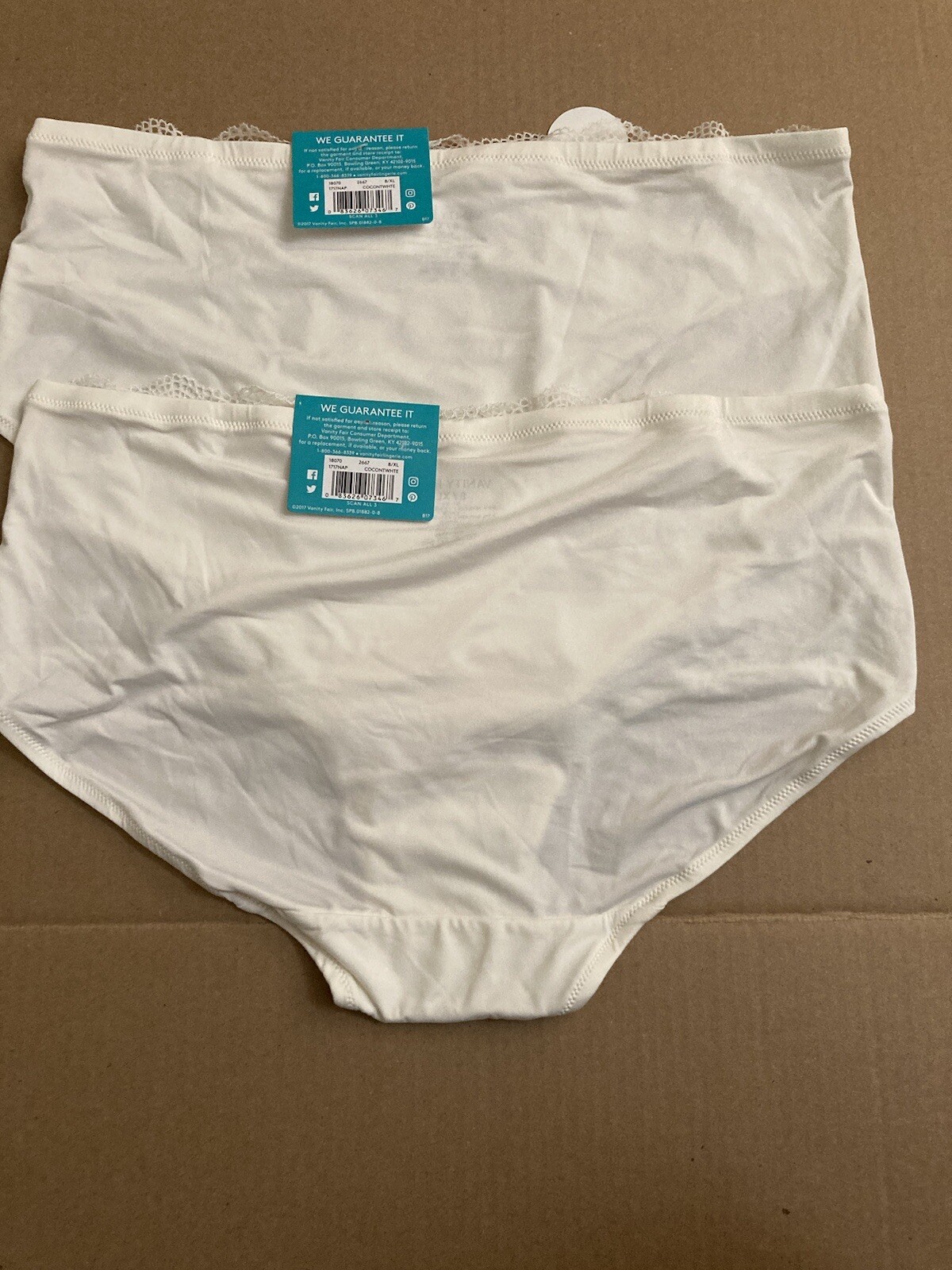🎄2 Vanity Fair Lace Hip Briefs size 8/XL
