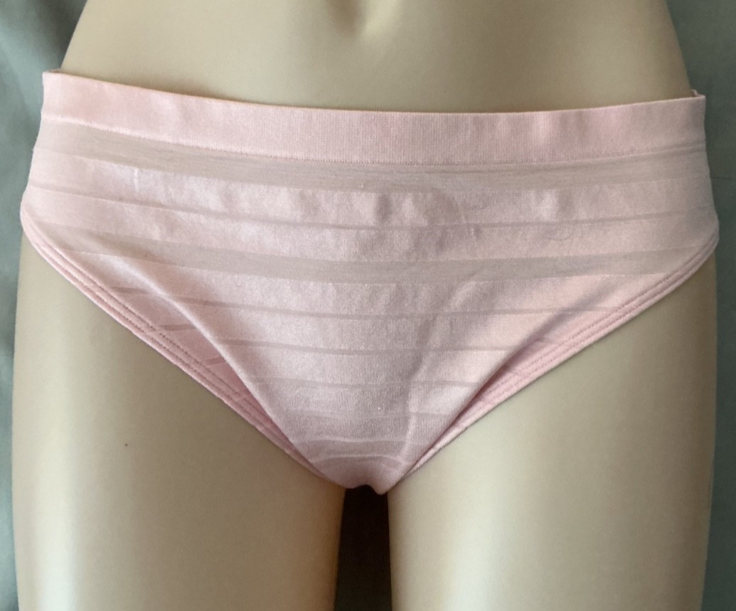 Victoria’s Secret Seamless Solid Bikini Panty Pretty Blossom XL (GH4}