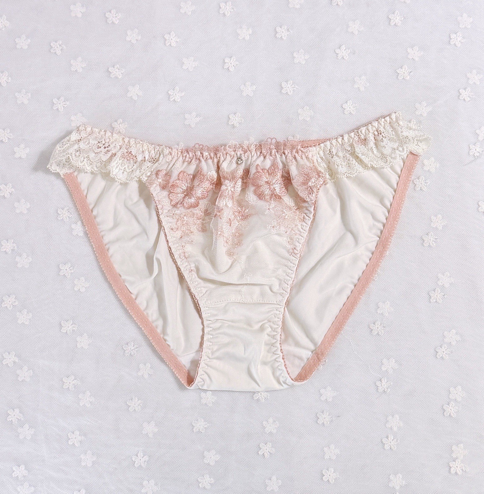 US-S/JP-L Japanese Romantic Flowers Embroidery Ruffle Strap Bikini Nylon Panties