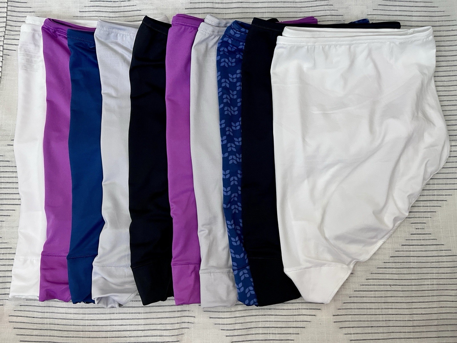 New 10 Pack Hanes Women’s Brief Underwear Size 10/3XL