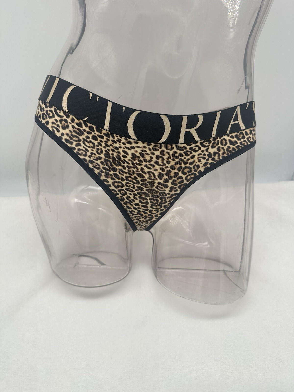 NWT VICTORIA’S SECRET 🌹EXPLODED LEOPARD🌹 XSMALL THONG