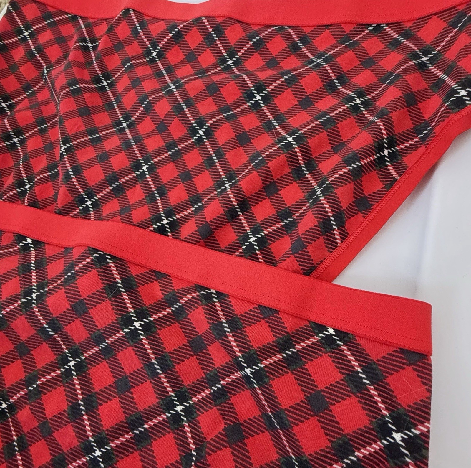 Old Navy Women’s Bikini Panties High Waisted Red Plaid Holiday Cotton Stretch M