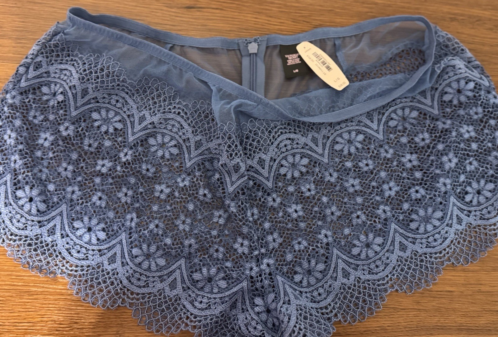 NWT Victoria’s Secret Crochet Lace Blue Boy Shorts Panty, Size Large