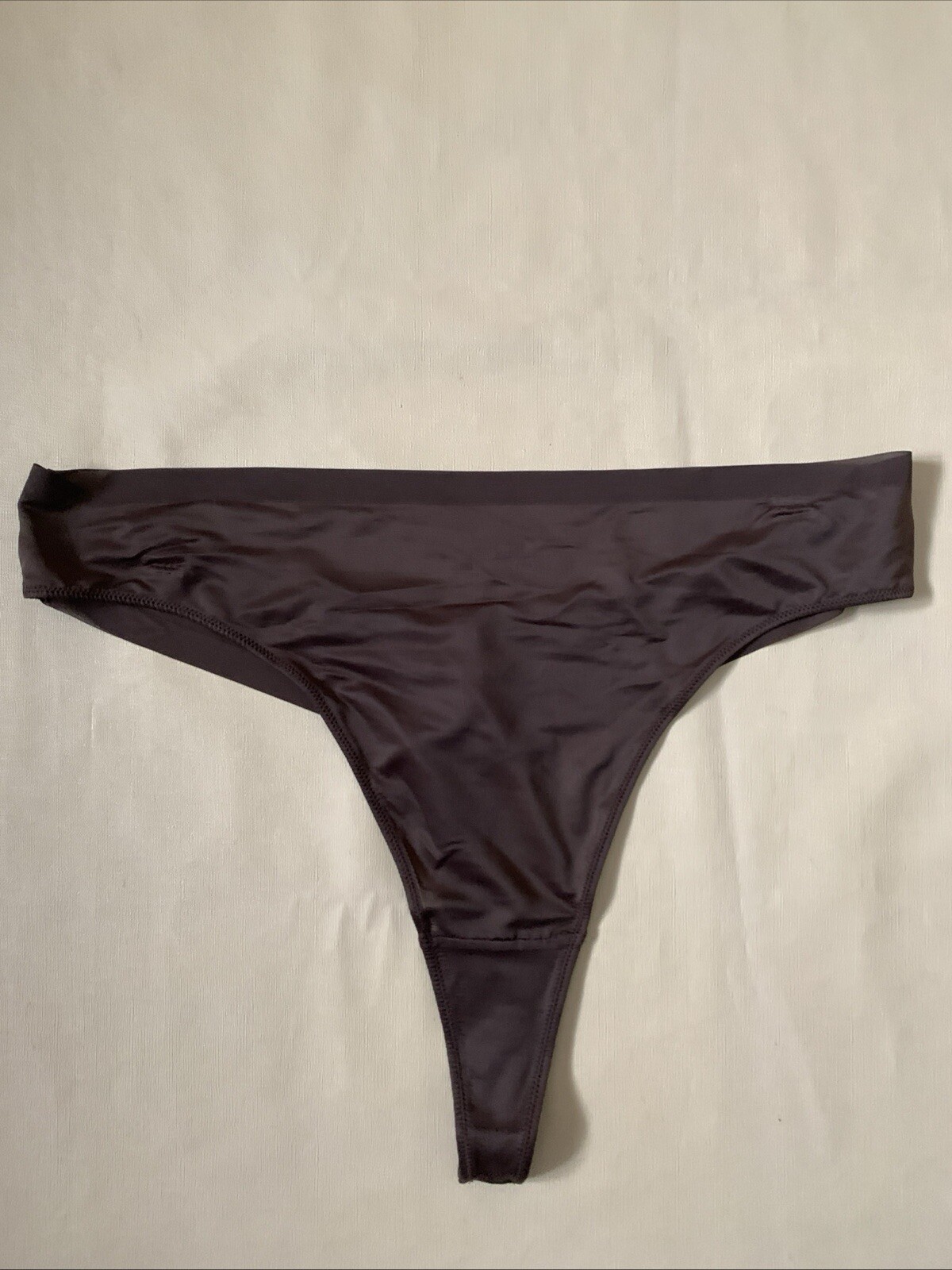 SKIMS Weightless THONG IN Espresso Size 4X NWT