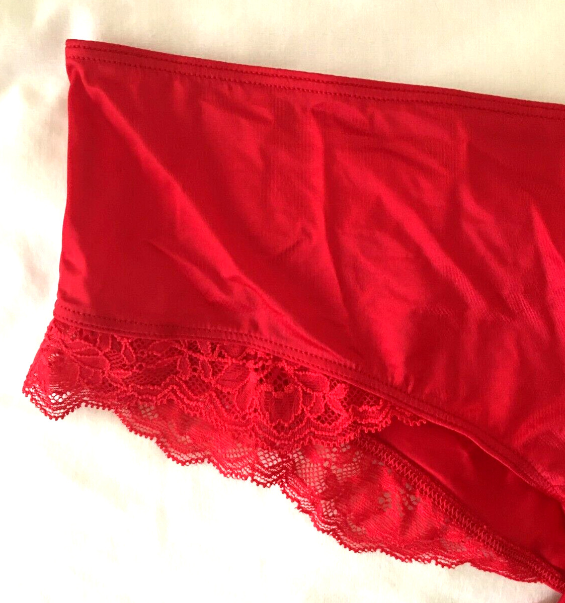 Victoria’s Secret Red Micro Lace Inset Cheeky Panty Size M Logo V Solid Color