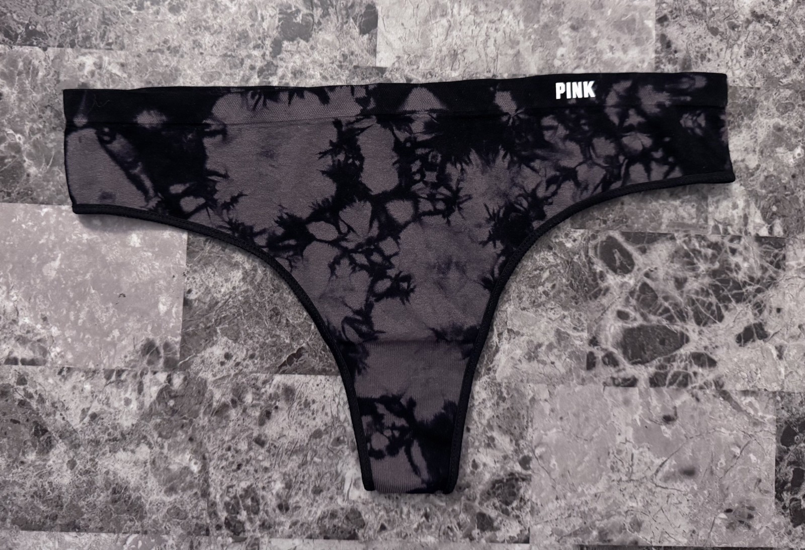 NWT VICTORIA’S SECRET PINK M BLACK GRAY TIE DYE STRETCH SEAMLESS THONG PANTIES