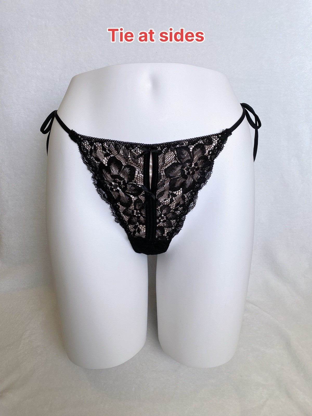 Set Of 5 Pairs US-S Japanese Brand Gorgeous Floral Embroidery String Thongs Set