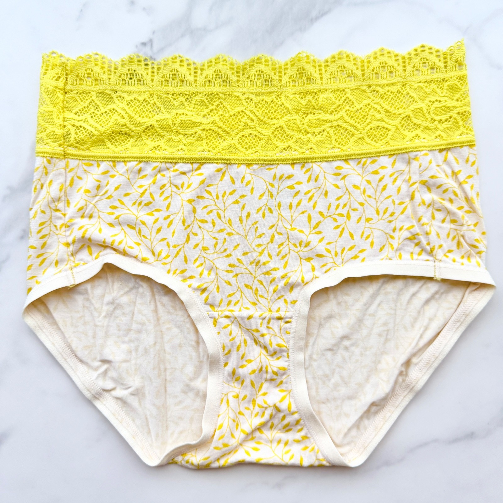Soma Embraceable Super Soft Enchanting Lace Modern Brief Panty Fleur Vine XS/S