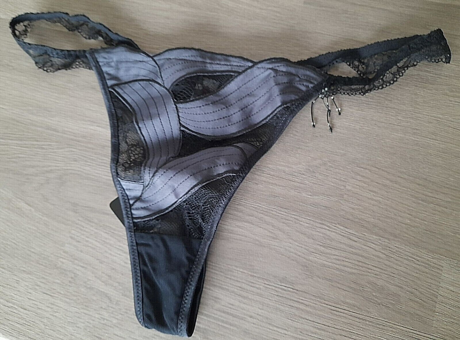 Ravage ACANTHUS Black Satin/Lace/Mesh REDOUTER String Sided Thong