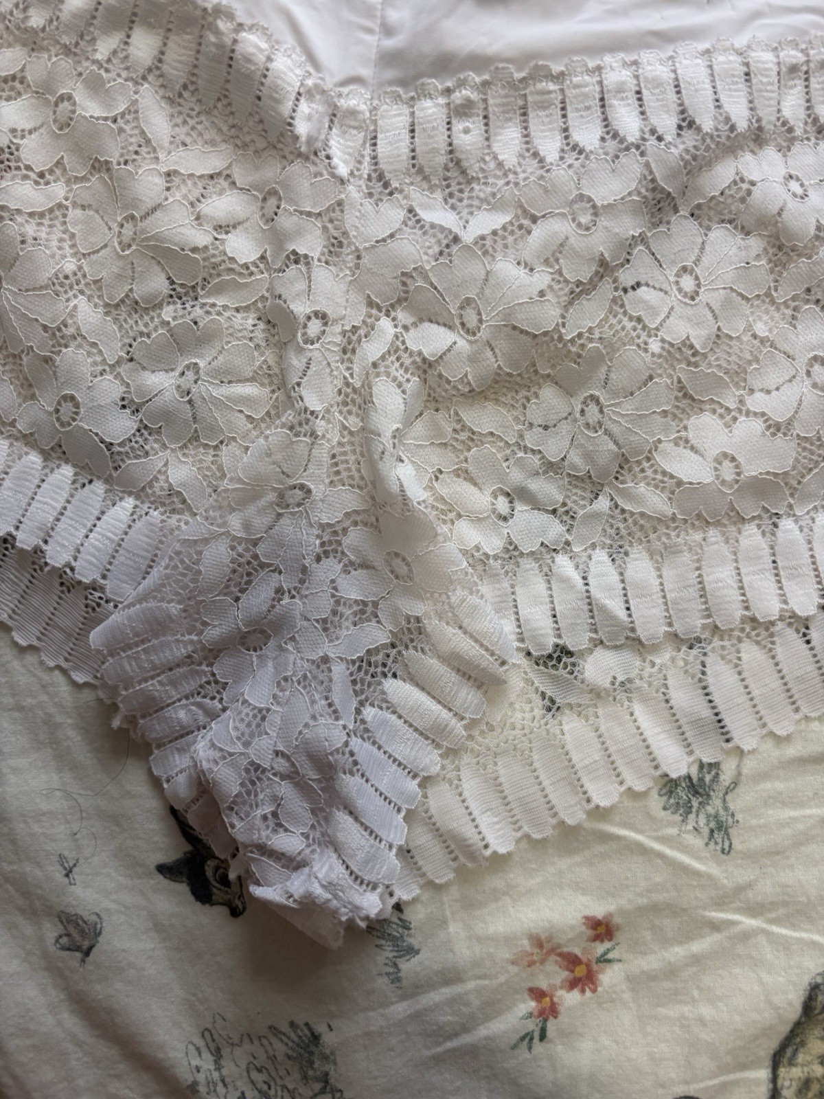 White Floral Lace Mini Stretchy Boyshort Shorts Panties With Small Bow Detail L