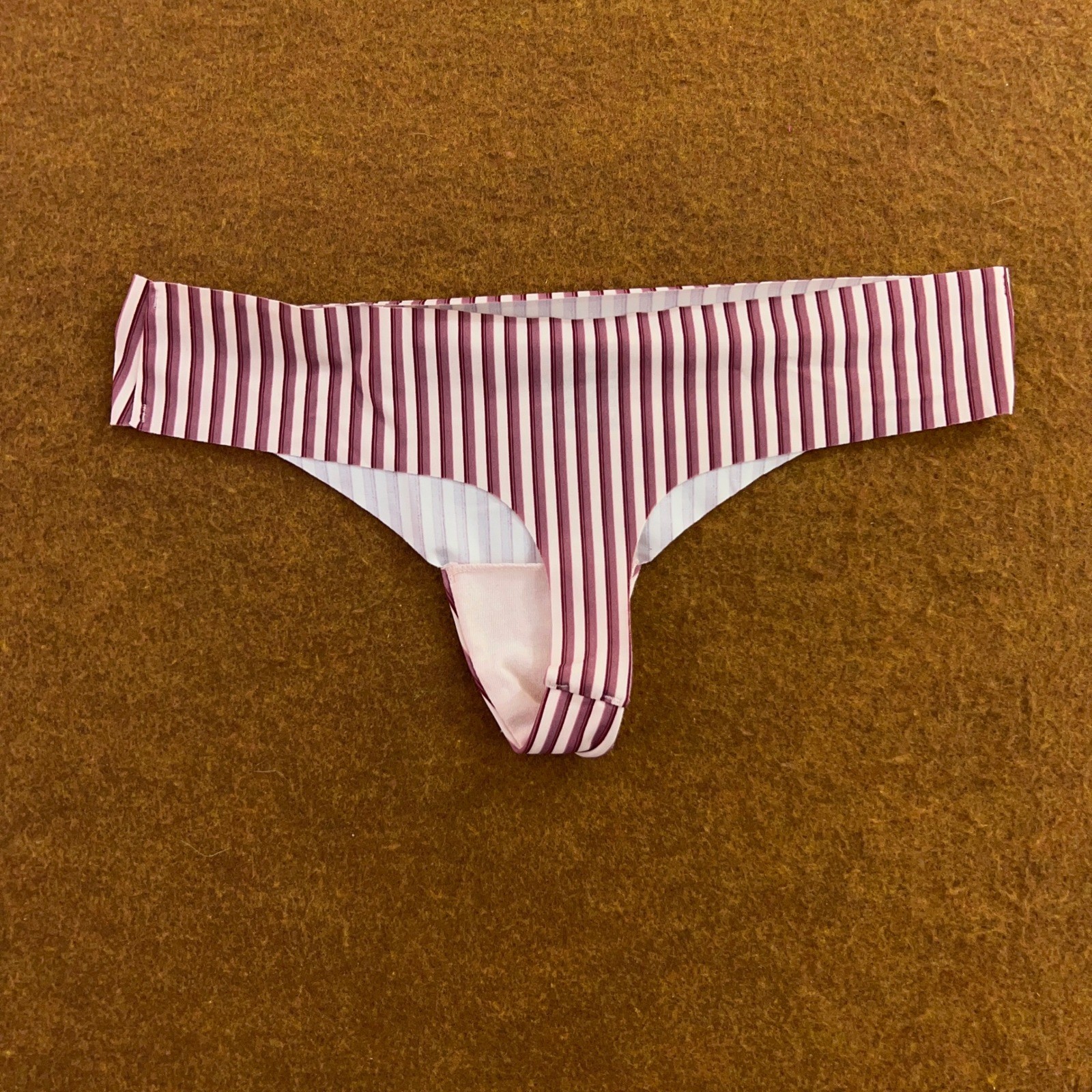 Auden Womens XS Multi Laser Cut Seamless Thong Panty 3 Pack New