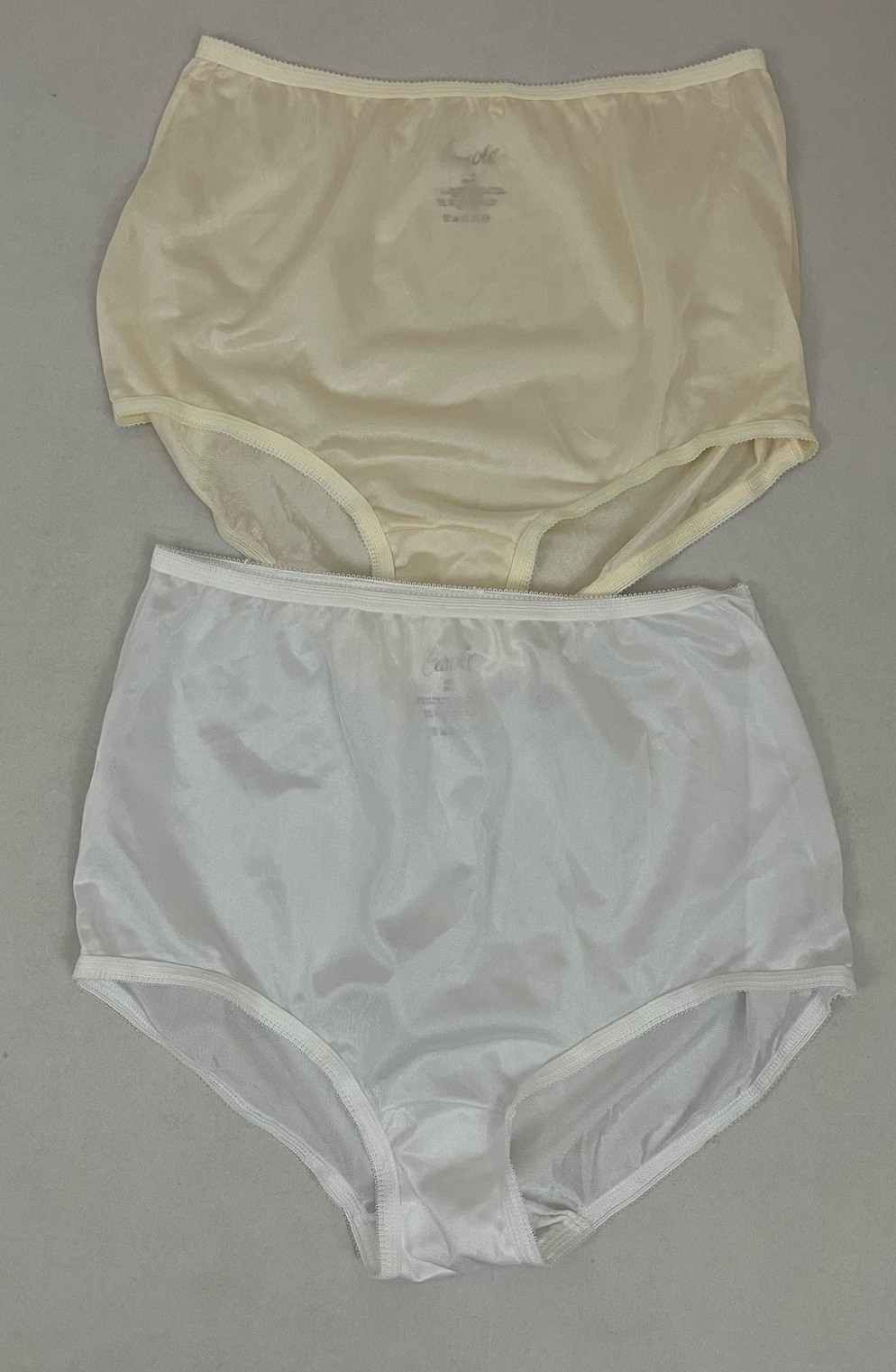 Vintage Carole Women’s 9 Panties 100% Nylon Granny Panty Lace Waist 2pr NWOT