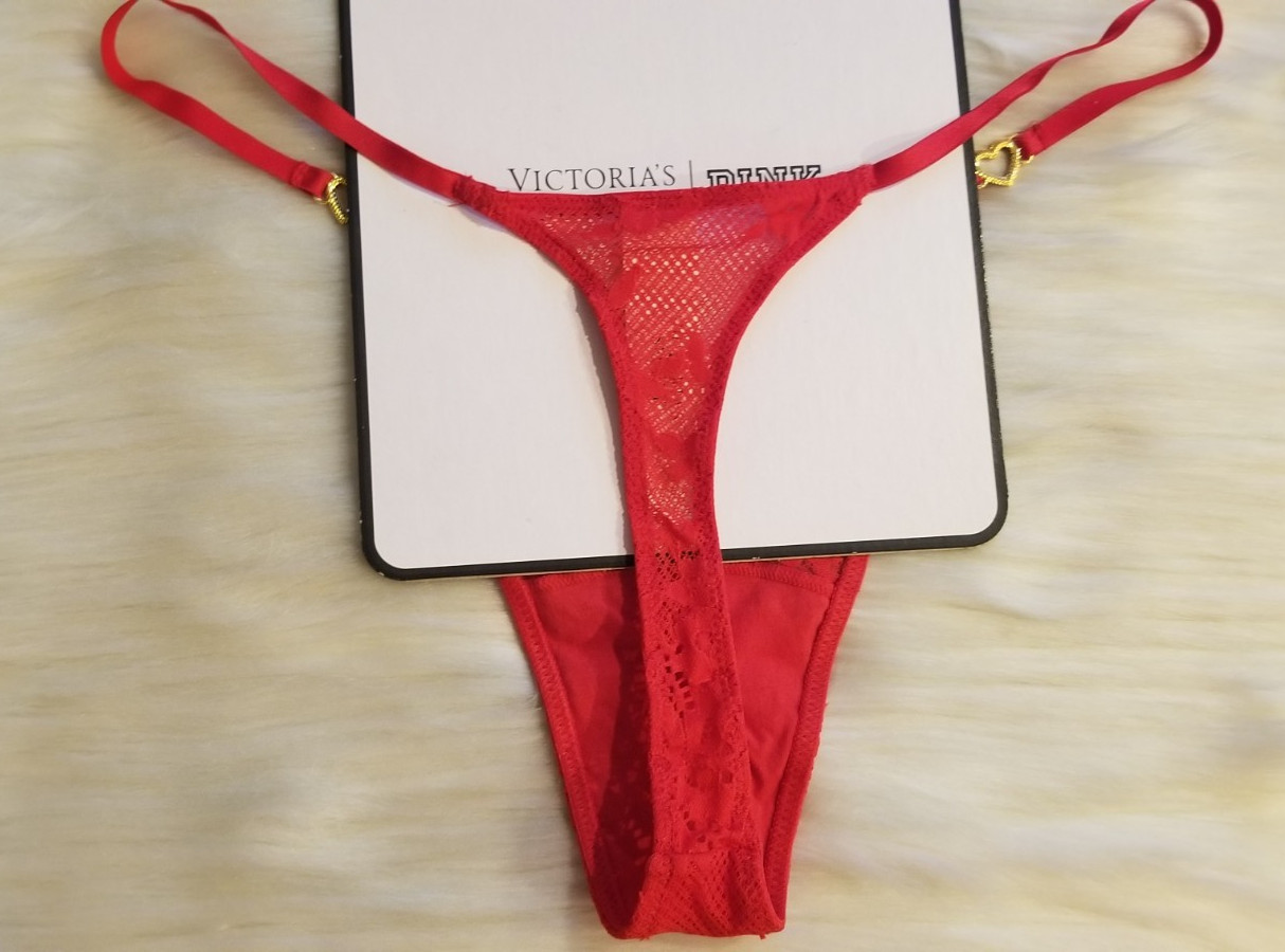 VICTORIA’S SECRET DREAM ANGELS HEART HARDWARE LACE THONG PANTY XL RED NWT