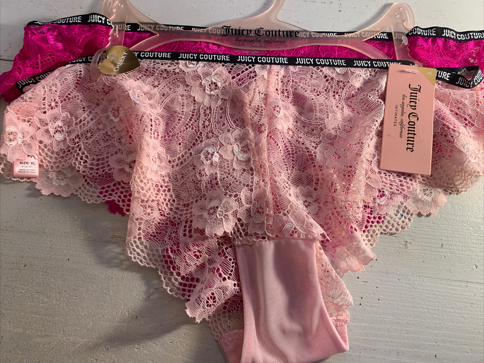 JUICY COUTURE INTIMATES 2 PACK CHEEKY BIKINI LACE PANTIES XL PINKS