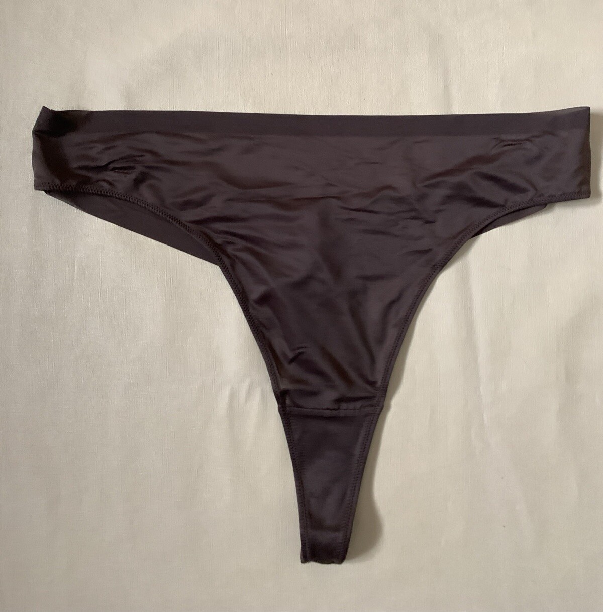 SKIMS Weightless THONG IN Espresso Size 4X NWT