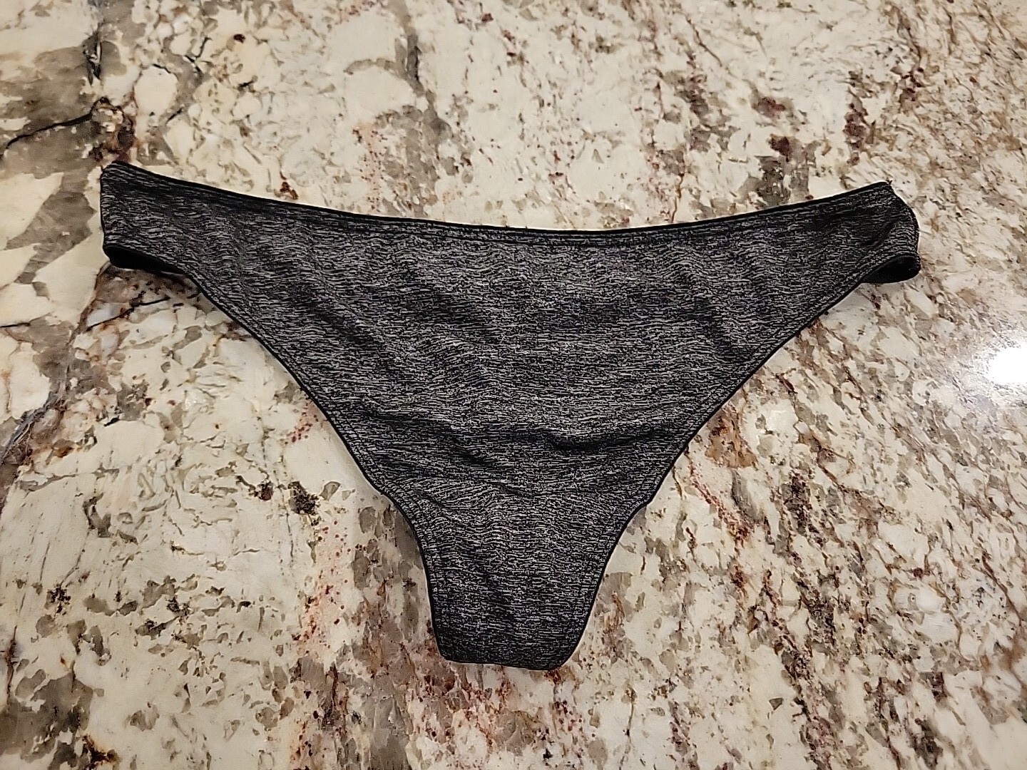 TRUE VINTAGE VICTORIA’S SECRET LARGE CHARCOAL EVERYDAY PERFECT THONG PANTY