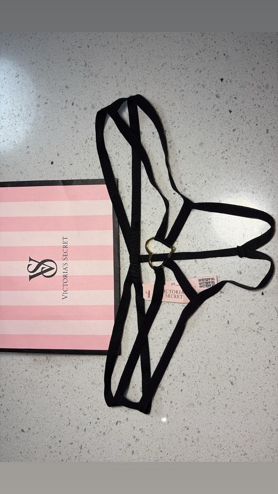 Victoria’s Secret Very Strappy V String Size S/P NWT Heart