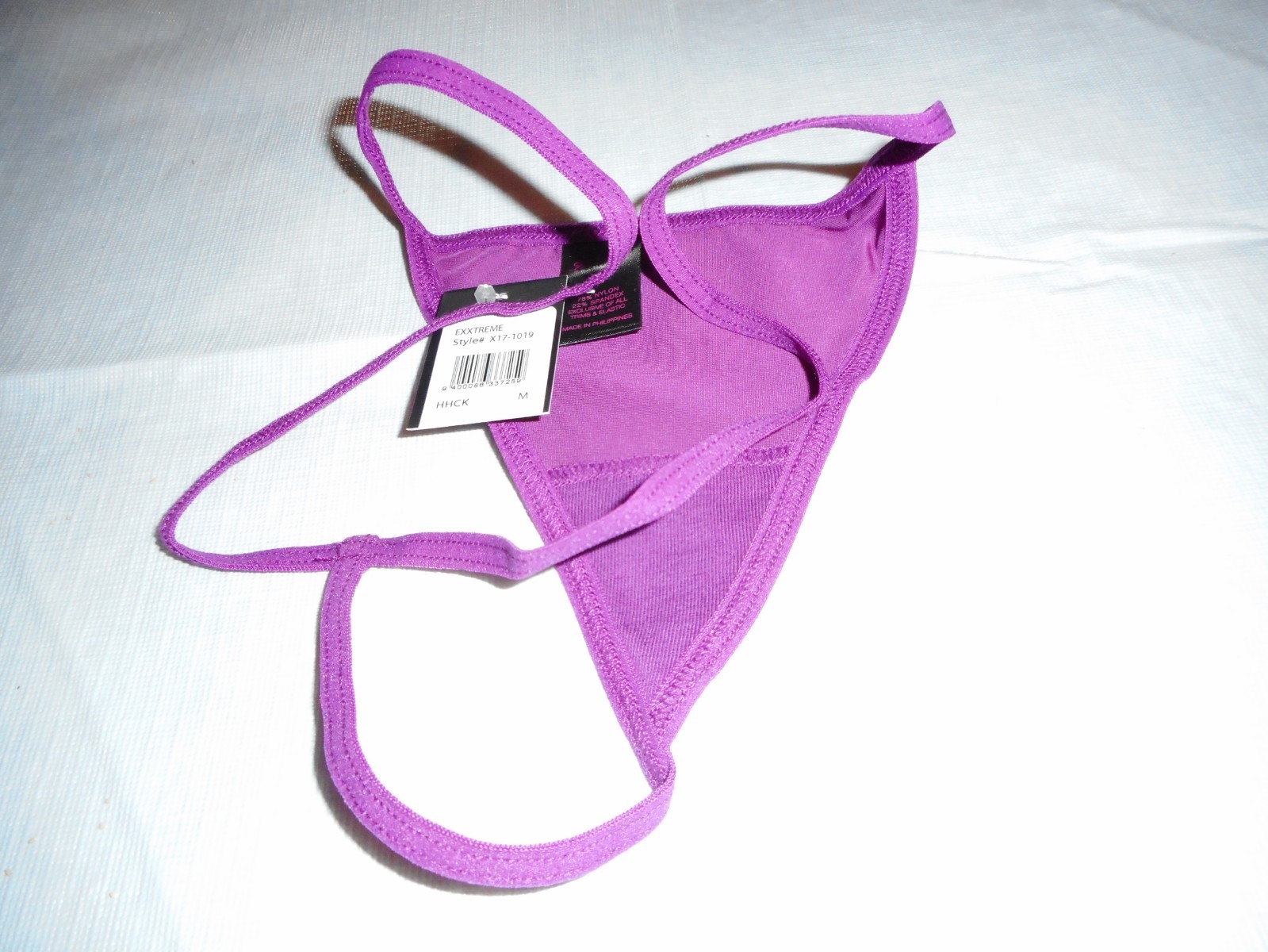 FREDERICK’S OF HOLLYWOOD BURGANDY G STRING PANTY SOLD SEPARATE M, L