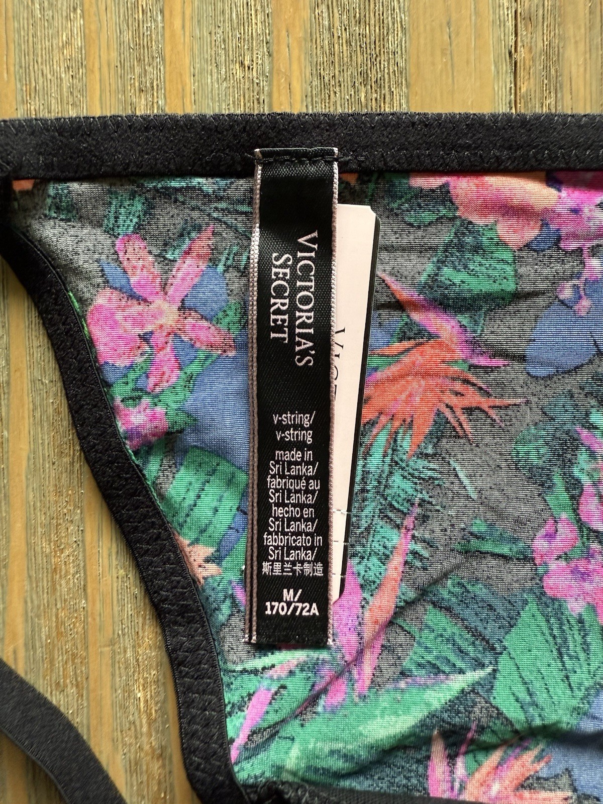 Victoria’s Secret Bright Tropical Black Satin Very Sexy V-String Thong Panty M