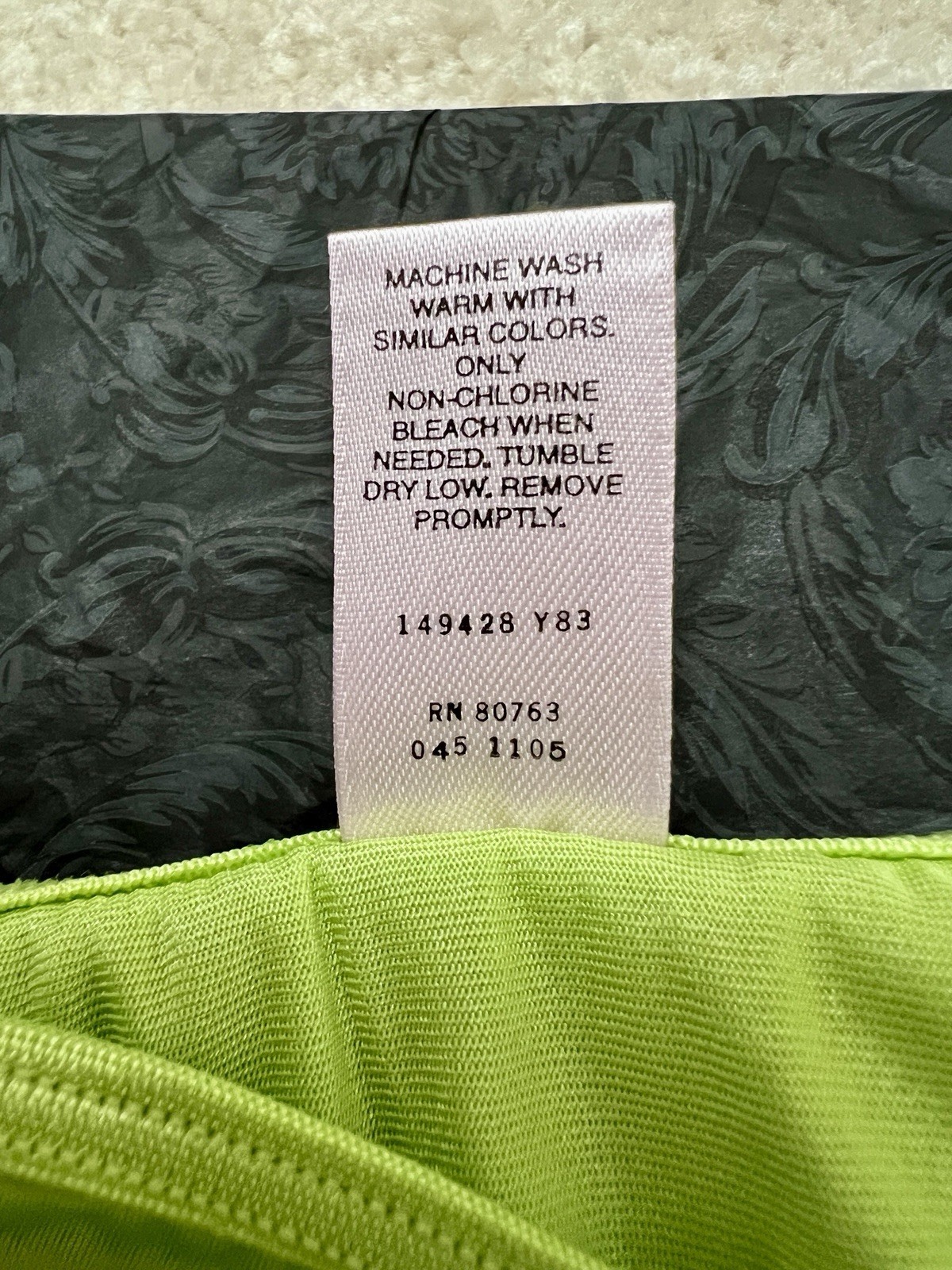 NEW Victoria’s Secret Lime Green Second Skin Satin V-String Thong Panties Large