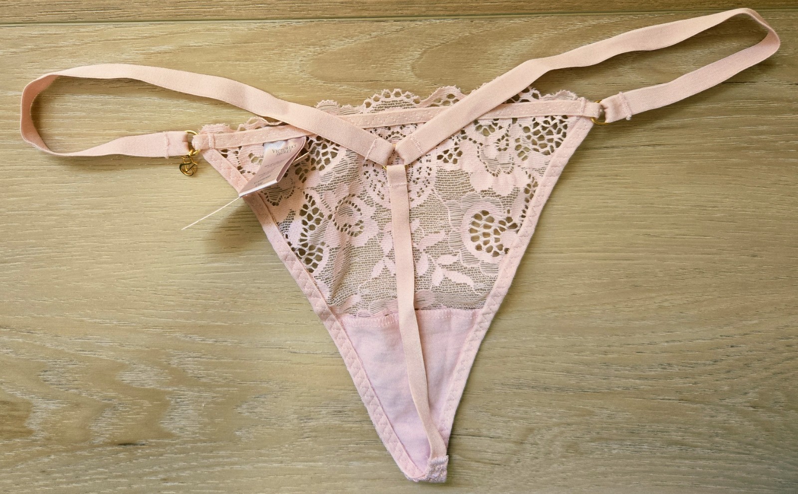 NWT Vintage Victoria’s Secret Blush Sheer Logo Lace V-String Thong Panties O/S
