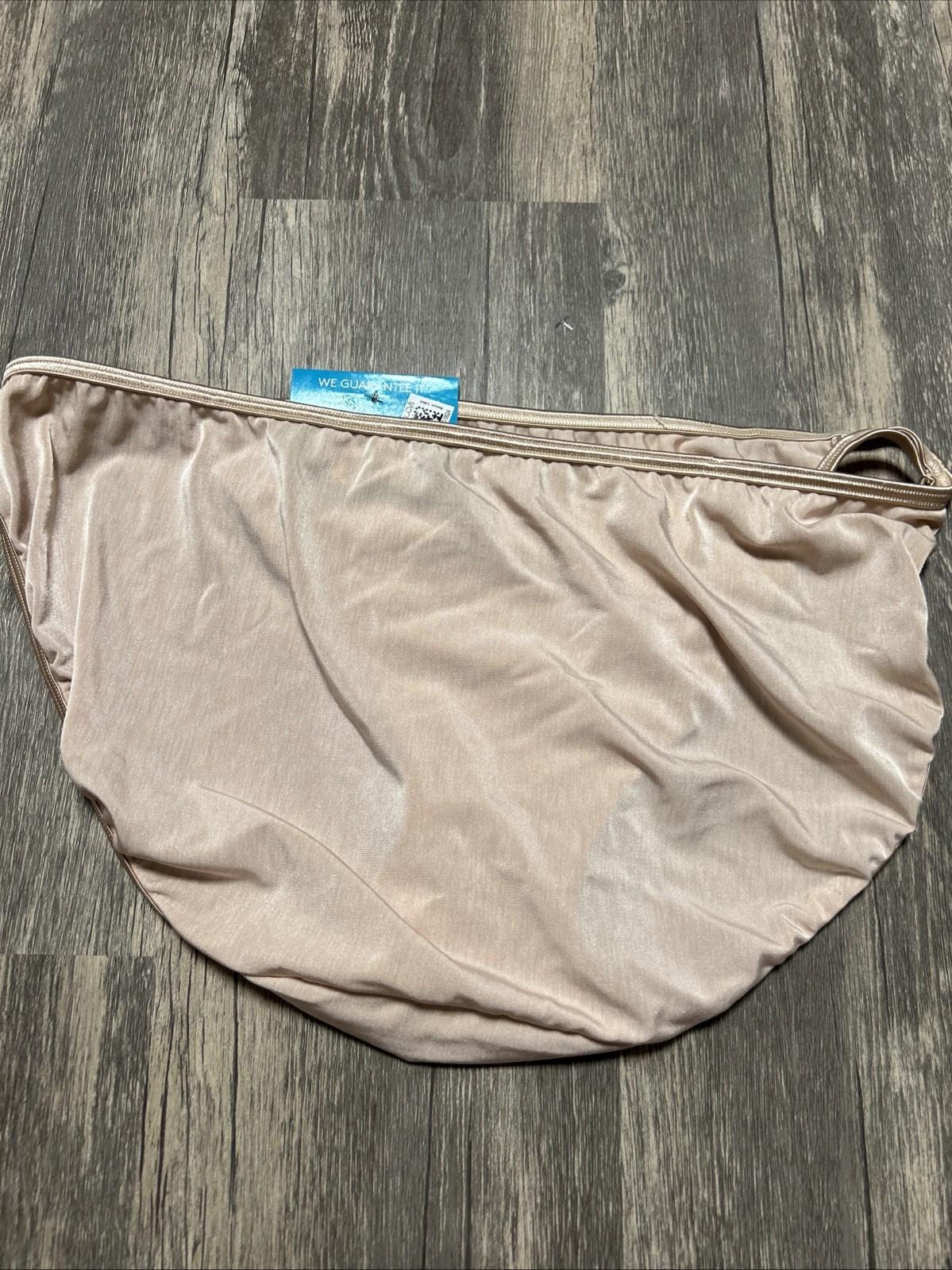 VANITY FAIR Bikini Panty ILLUMINATION 18810 Rose BEIGE Size 9 (2 XL)