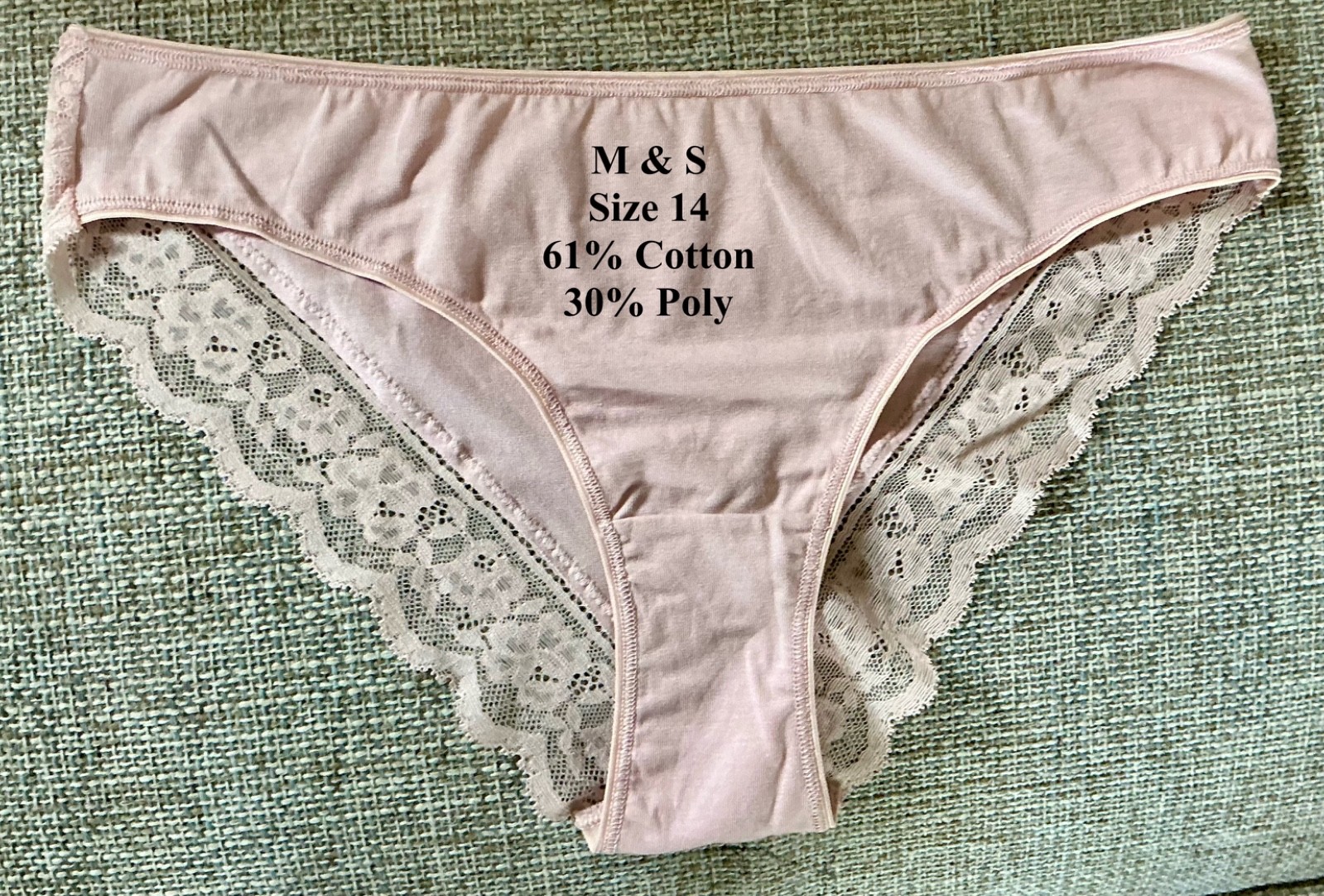 M & S BRAZILIAN BRIEFS ~SIZE 14 ~ PINK ~ 61% COTTON 30% POLY 9% ELASTANE ~ NEW