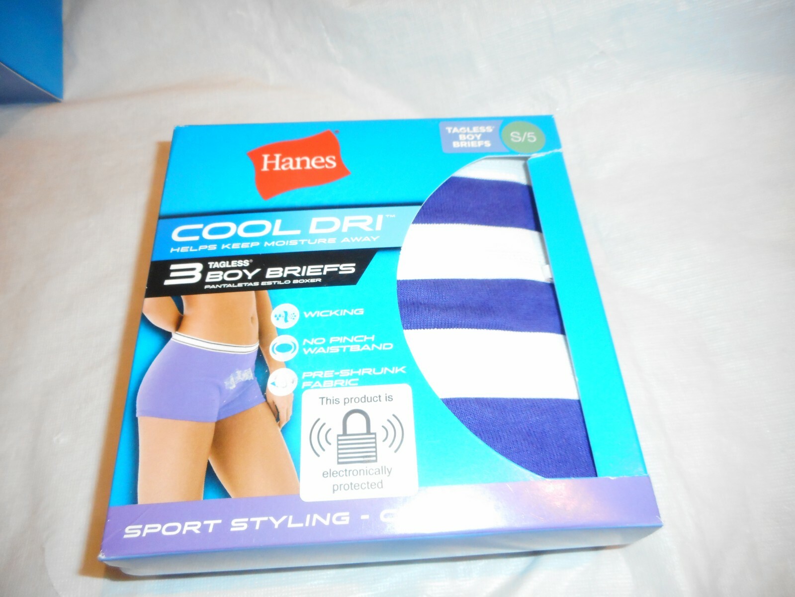 N/W/B Hanes Cool Dry 3 Tagless Briefs Small,Medium,Large