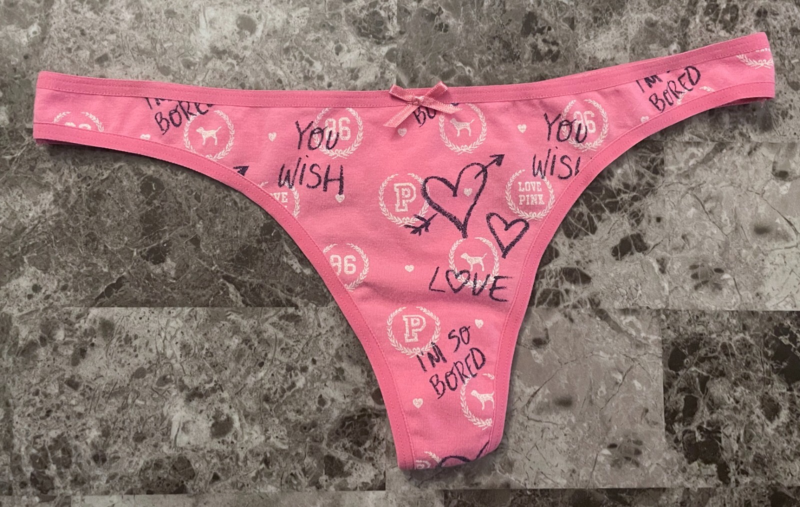 NWT VICTORIA’S SECRET PINK SMALL CRESCENT VINTAGE RARE SKINNY SIDE THONG PANTIES