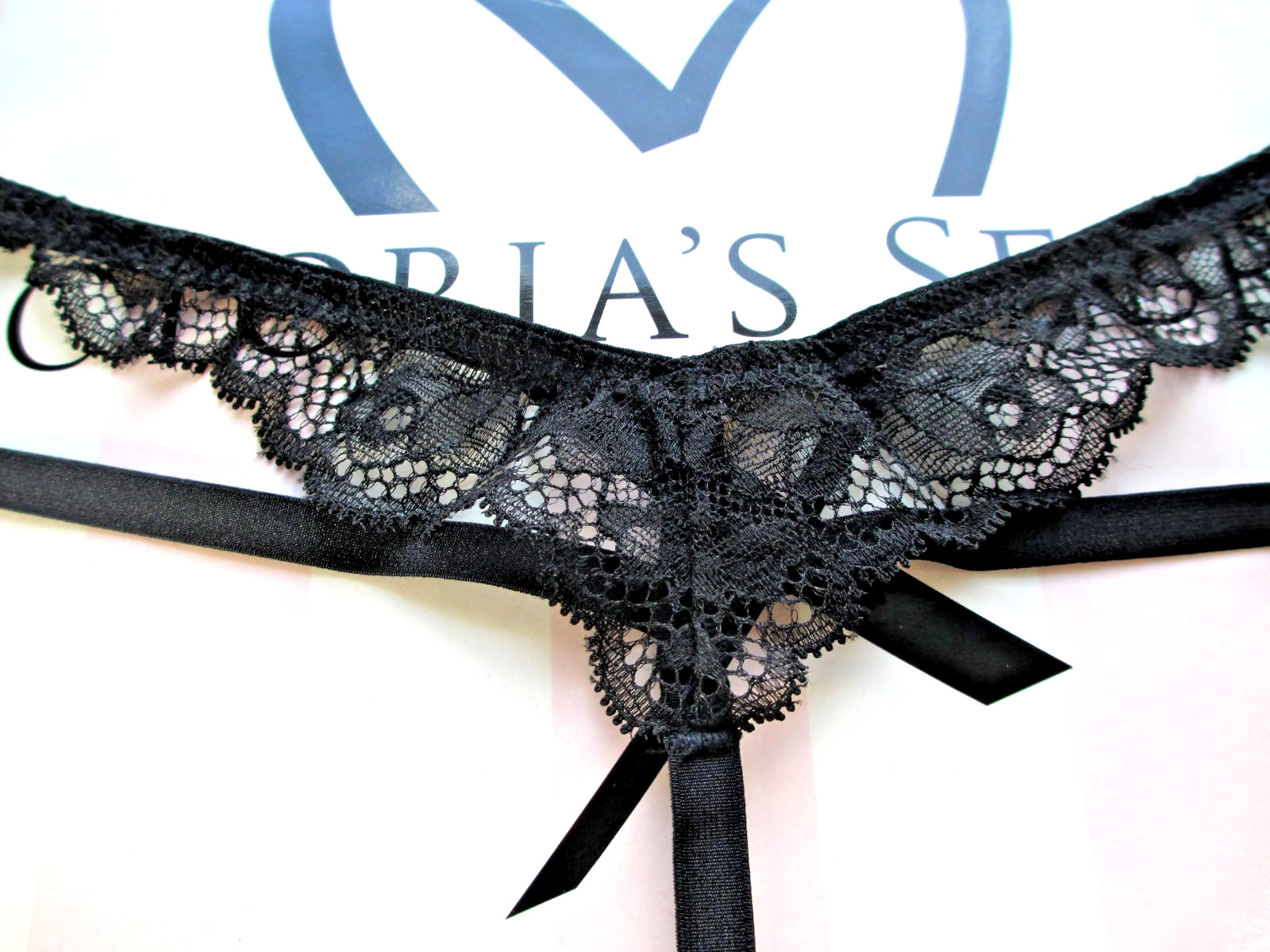 VICTORIA’S SECRET VERY SEXY V-String Thong Panty S M L XL Leopard Cutout Strappy