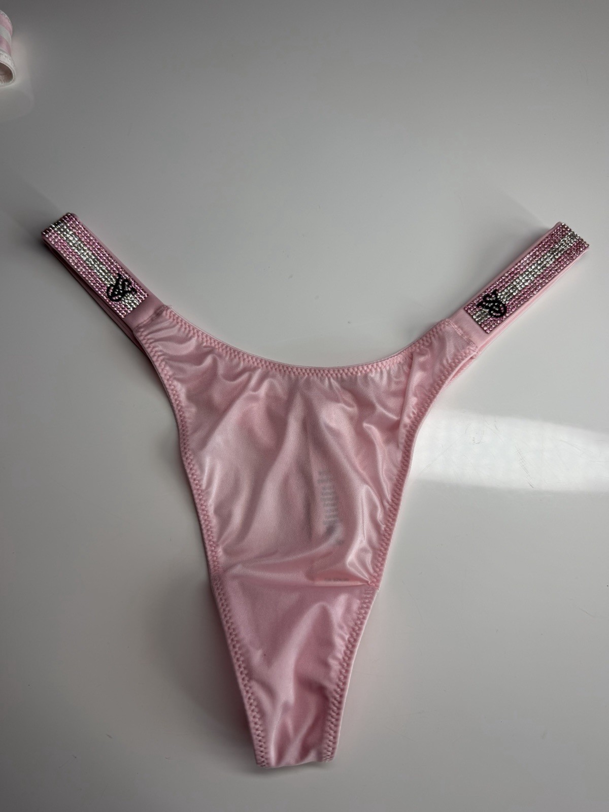 Victoria’s Secret Very Sexy Bling Thong Pink Size M New