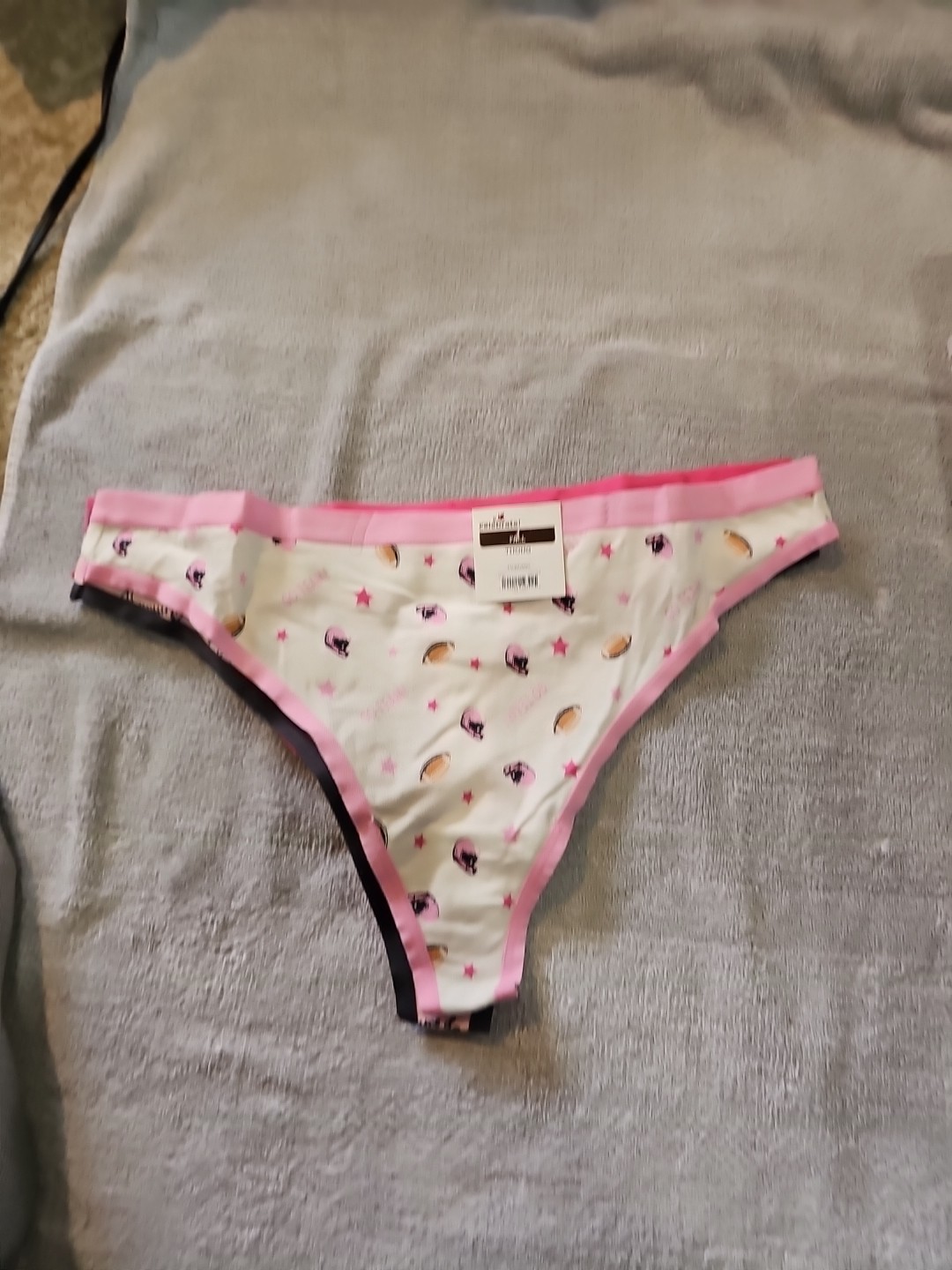 Celebrate Women’s Cotton Thong Panties Pack of 3 Size medium 8-10 NEW WITH TAGS