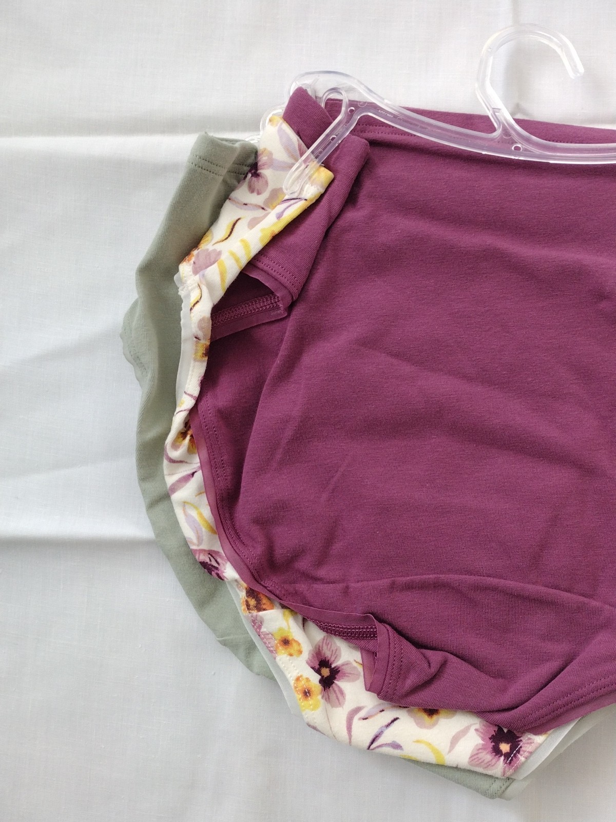 Bali M/6 ASSORTED COLORS DFLEH3 Cotton Collection Hi-Cut Panty – 3 Pack NWT