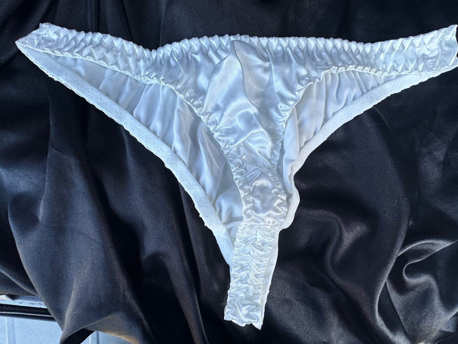 Vtg Early 2000 Y2K Style Pure White Silky Satin Thong Panties Sz XL