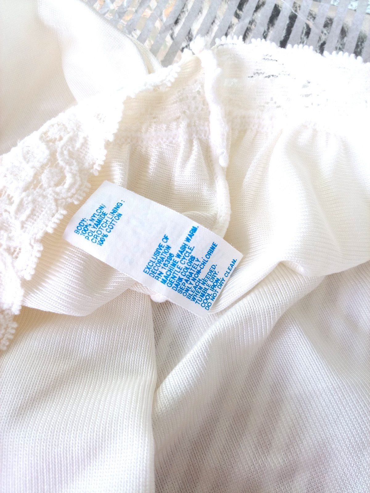 Vtg Warner’s Perfect Measure Panties Briefs Size 10 Off White Nylon Lace 55196