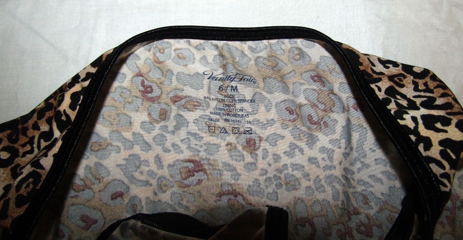 Panties Vanity Fair String Bikini Nylon Leopard Print 6 Medium Black Brown