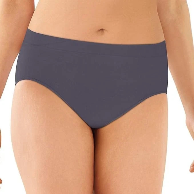 Bali One Smooth U All-Over Smoothing Hi Cut Brief Underwear 2362 medium