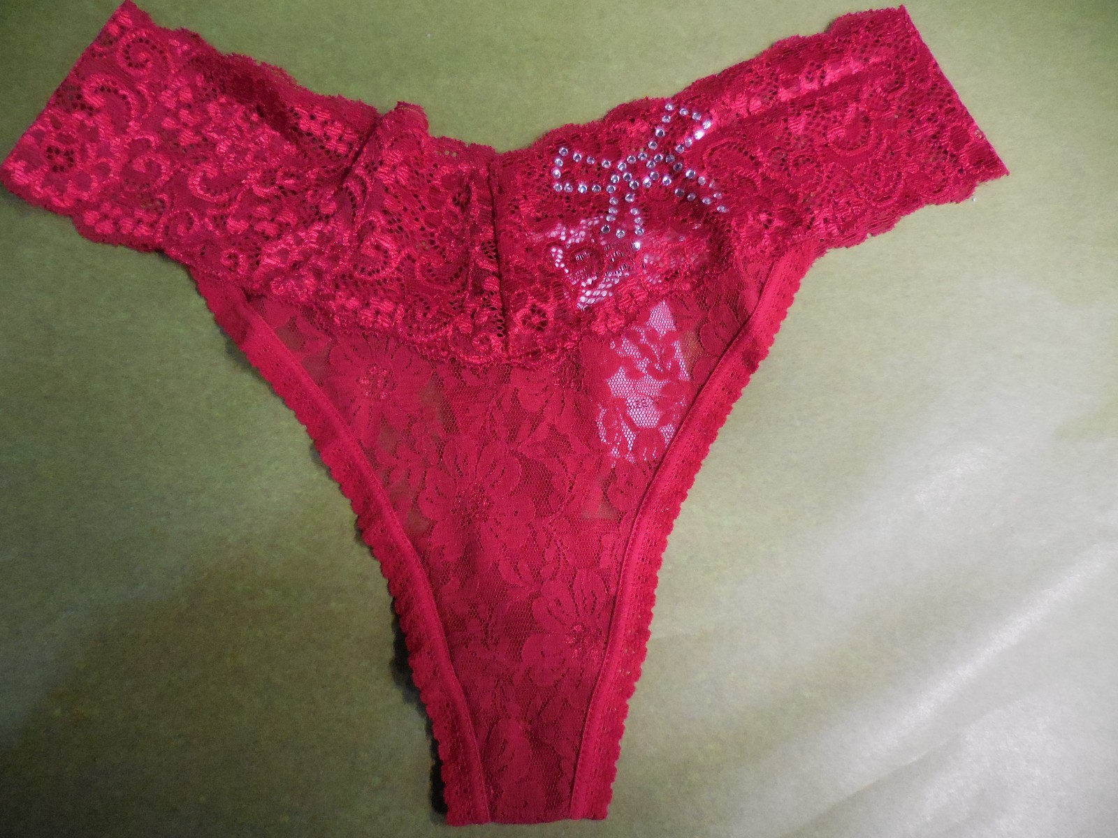 Soma Embraceable Allover Lace Thong XS Please Choose