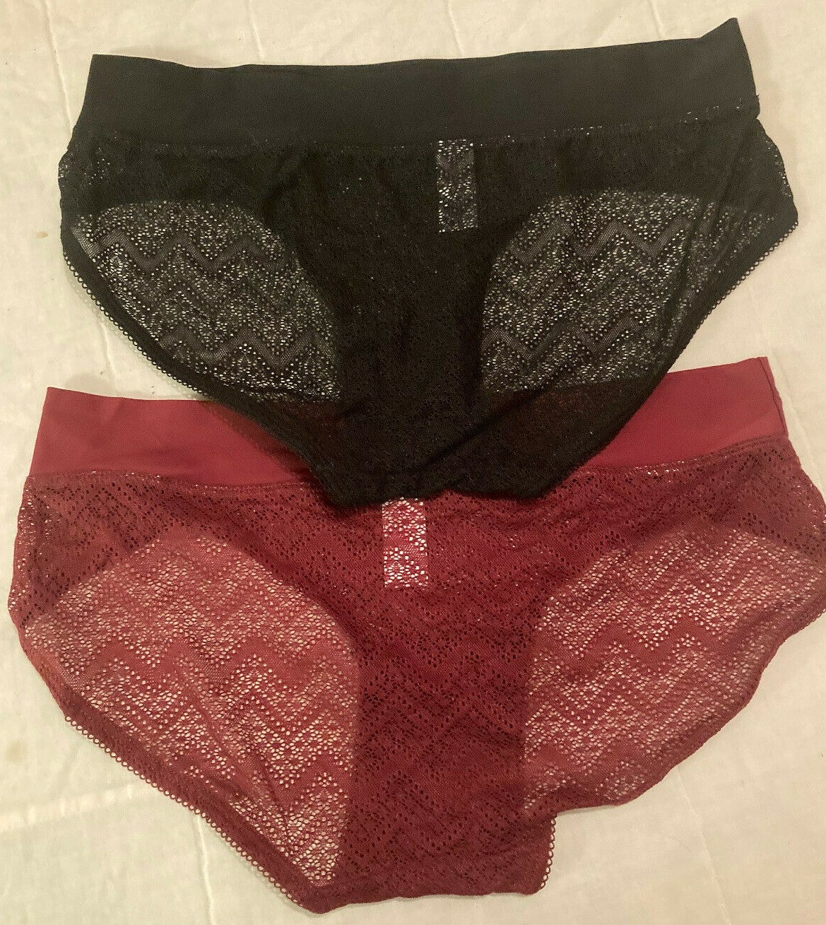 Flirtitude Womens Lace New Black Burgandy 2 Piece Lot S Small Hipster Panties