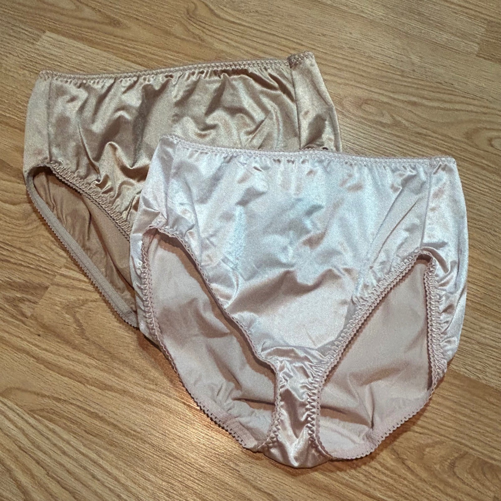 Vanity Fair Illumination Hi-Cut Briefs 2 Pack Neutral Satin 3XL 10