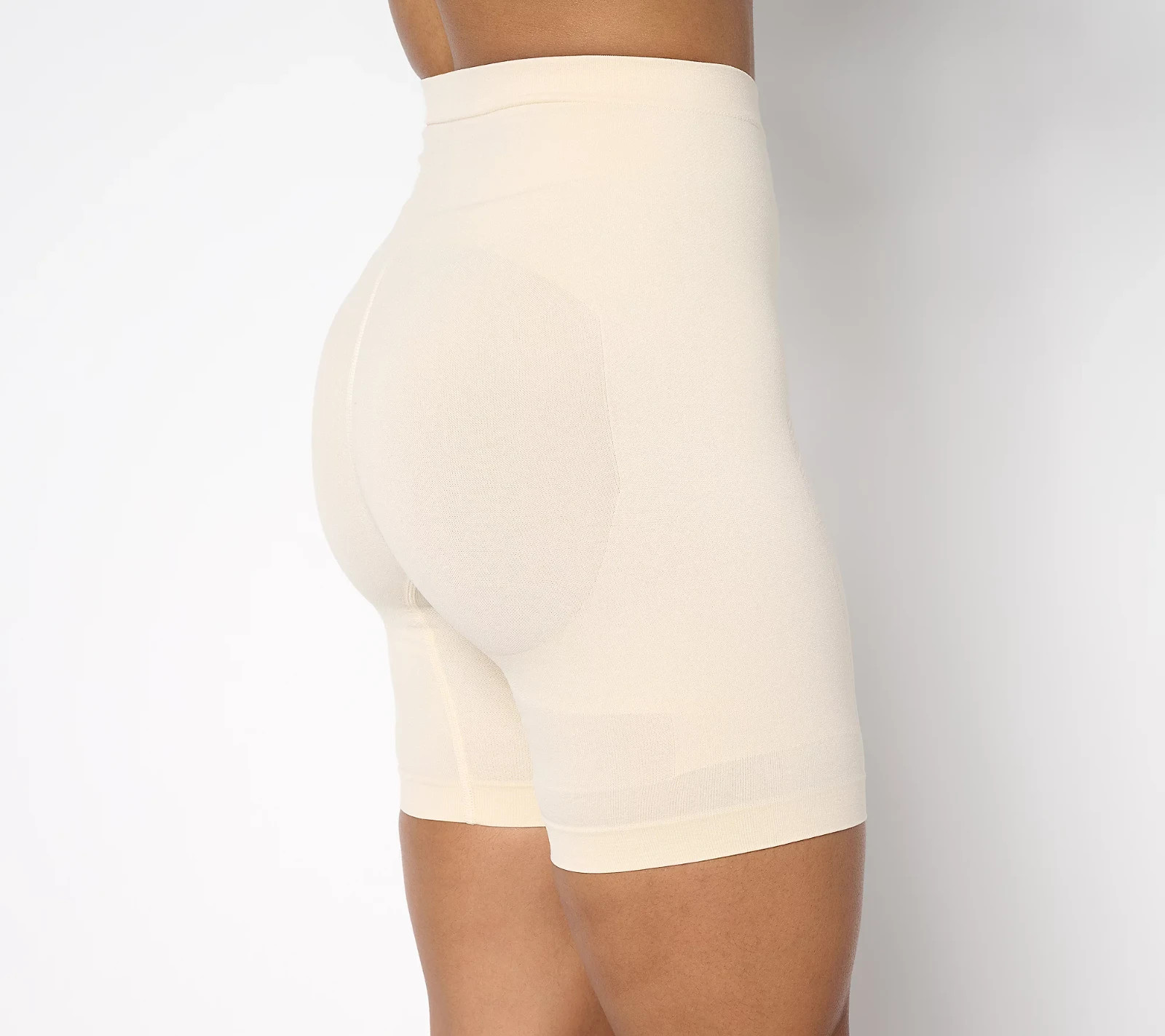 Anybody~Lycra Seamless Comfort Shaping Shorts~Small~Pearl~A682670 13310
