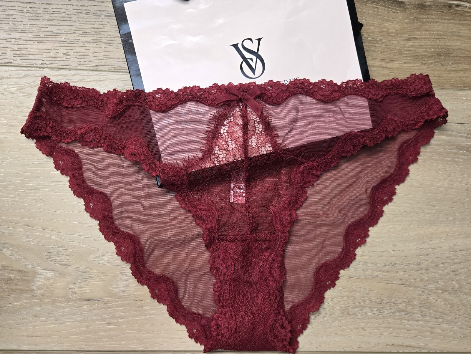 Victoria’s Secret Dream Angels Kir Red Sheer Mesh Lace Cheekini Panties Bow M