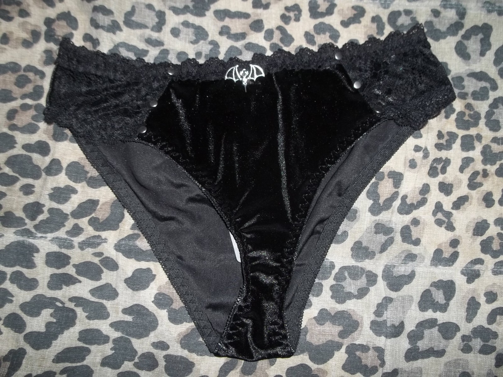 Romwe goth studded leather & lace hi-cut panties w/bat charm S M black nwt