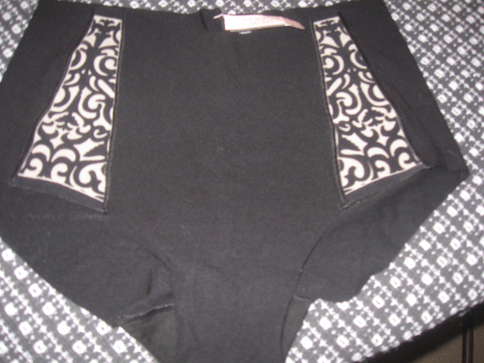 Victoria’s Secret Brief Panties M Black Flocked Fleur de Lis Panels Mesh NWT