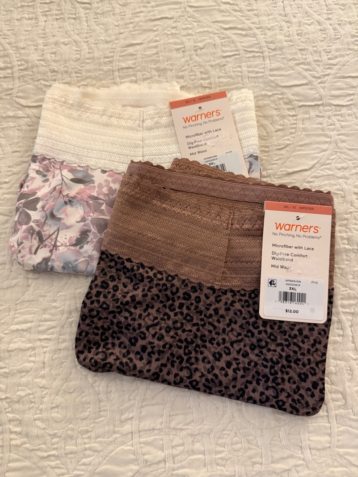 Lot of 2 pairs of Warner Hipster Panties with Lace waistband, size 10 or 3XL
