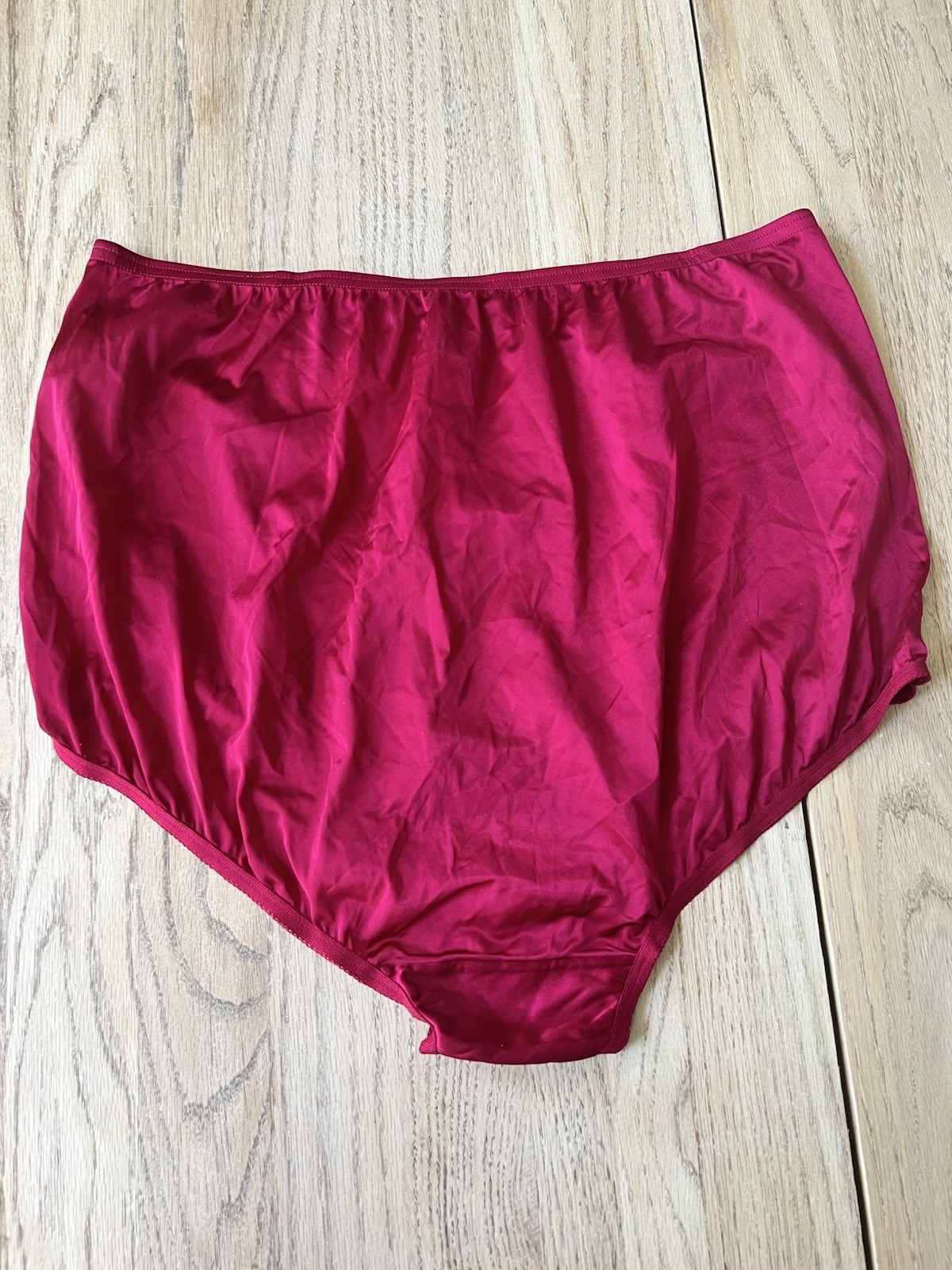 Vanity Fair Perfectly Yours Ravissant High Rise Brief Panties Burgundy size 3XL