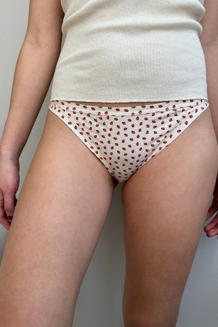 BASIC STRAWBERRY UNDERWEAR One Size