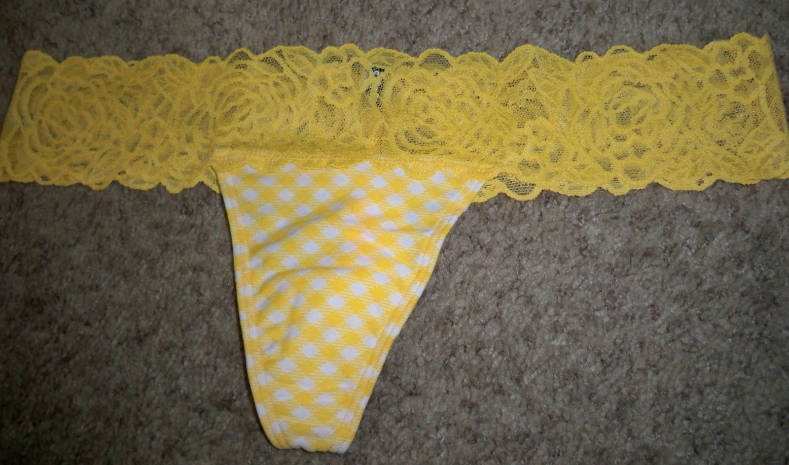 VICTORIA’S SECRET THONG YELLOW GINGHAM CHECKED LACE WAIST LARGE NEW